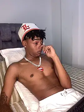 Boy cock18 online show from February 2025 02:05:02 AM