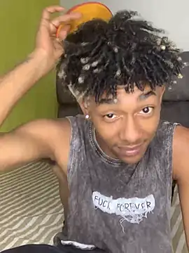 Boy cock18 online show from February 2025 03:26:02 AM