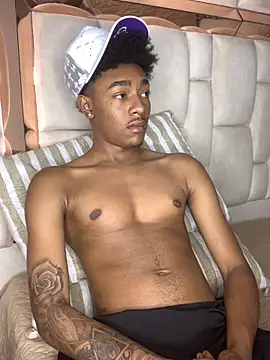 Boy cock18 online show from October 2025 04:52:01 PM