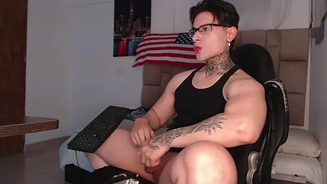 DennisWalkerr online show from January 2025 01:21:02 AM