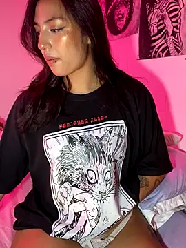 Snapshot of lauuraww chatting on September 2025 09:45:02 AM lauuraww online show from September 2025 09:45:02 AM