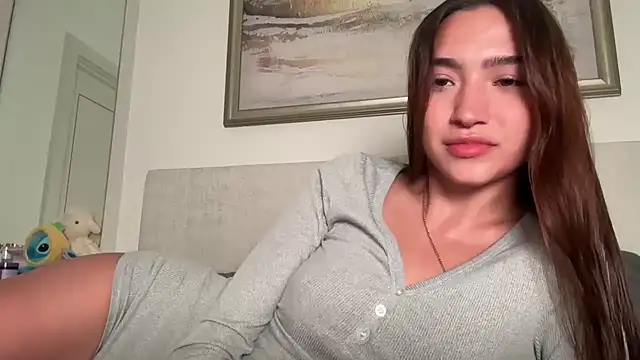 Snapshot of MilenaMilven chatting on December 2025 07:54:02 PM MilenaMilven online show from December 2025 07:54:02 PM