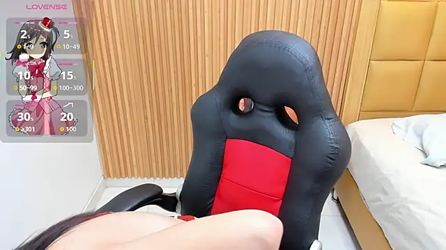 Snapshot of LOLAMAXI chatting on November 2025 03:28:01 AM LOLAMAXI online show from November 2025 03:28:01 AM