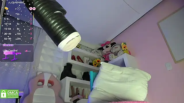 Mara-Bella online show from February 2025 12:37:01 AM