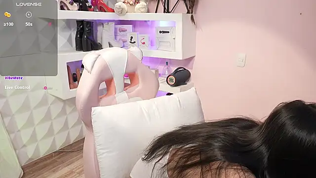 Mara-Bella online show from January 2026 11:09:02 PM