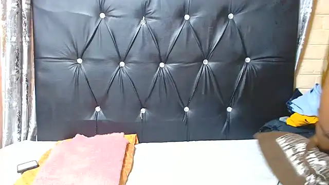 Snapshot of EROTIC_BARBIE28 chatting on July 2026 12:33:01 PM EROTIC BARBIE28 online show from July 2026 12:33:01 PM
