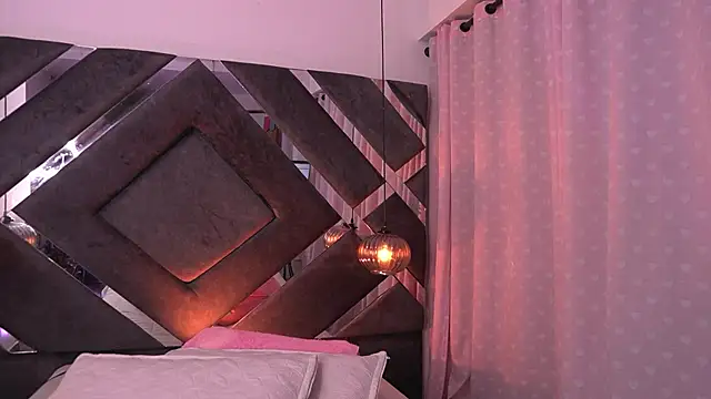 sam lewins online show from September 2025 07:14:02 PM