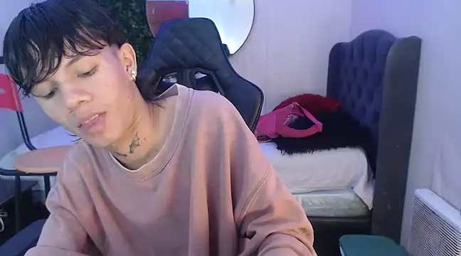 andy dan18 online show from February 2025 12:34:02 PM