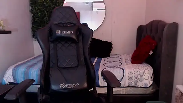 andy dan18 online show from March 2025 04:11:02 PM