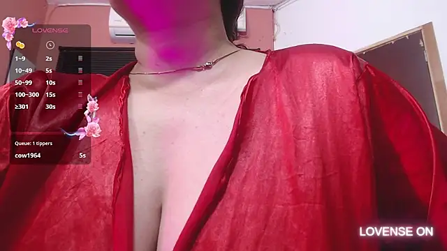 MommyHelpsmee online show from March 2025 05:08:01 AM