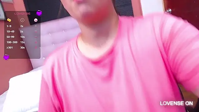 MommyHelpsmee online show from March 2025 07:49:02 PM