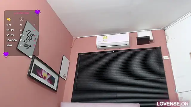 MommyHelpsmee online show from March 2025 07:42:02 PM