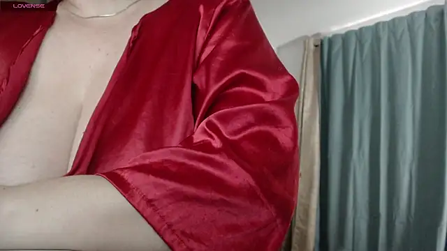 MommyHelpsmee online show from October 2025 10:22:02 PM