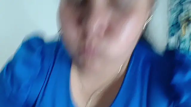 Snapshot of kariragapeass18 chatting on December 2024 03:57:02 PM kariragapeass18 online show from December 2024 03:57:02 PM