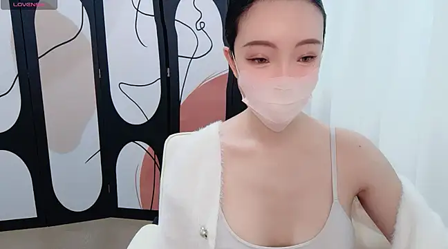 Lucky-kaka999 online show from December 2024 02:46:02 AM