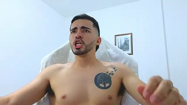 Massimoo 07 online show from December 2024 10:12:01 PM