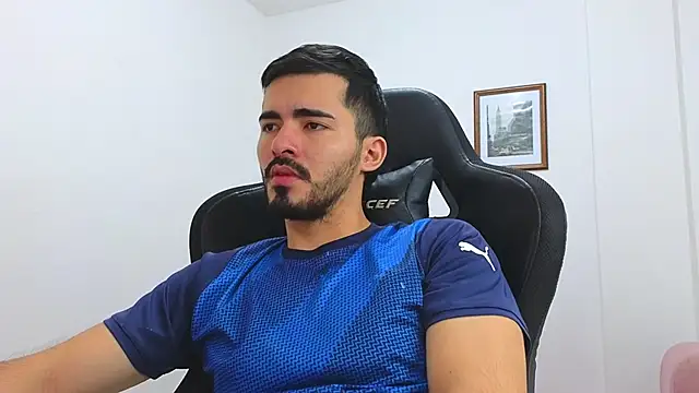 Massimoo 07 online show from January 2025 07:38:01 PM