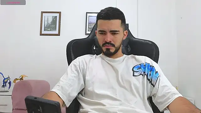 Massimoo 07 online show from October 2025 03:02:01 PM