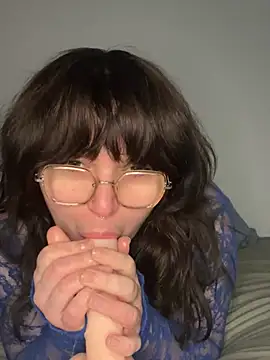  dwhorekin  online show from February 2025 08:57:01 PM