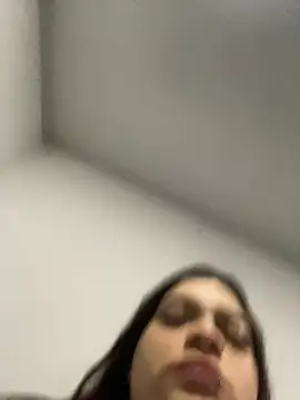 Snapshot of Sophia_cyrus11 chatting on January 2025 10:43:01 AM Sophia cyrus11 online show from January 2025 10:43:01 AM