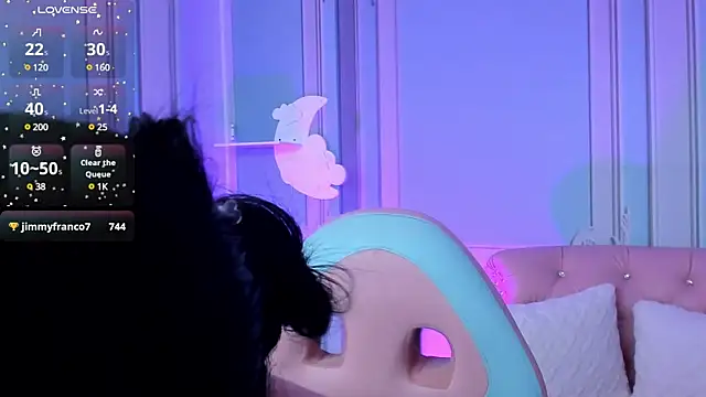 stefany duque1  online show from December 2024 02:58:02 PM