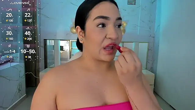 stefany duque1  online show from March 2025 02:50:01 AM