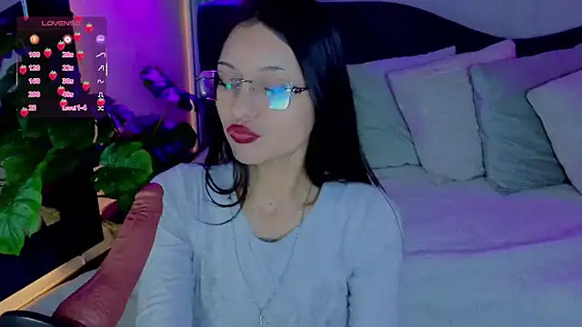 Abbydreams  online show from May 2026 07:42:02 PM