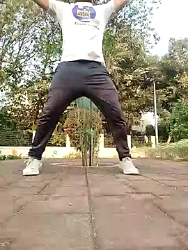 hot punekar online show from February 2025 02:57:02 AM