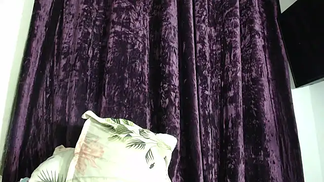 Snapshot of Ebonyxprincess_ chatting on February 2025 02:17:02 AM Ebonyxprincess online show from February 2025 02:17:02 AM