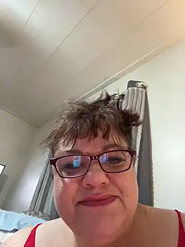 Luciouslouise72xh online show from November 2025 12:16:01 PM