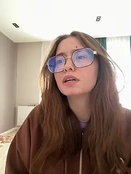 Sabrina shells online show from April 2026 10:07:02 AM