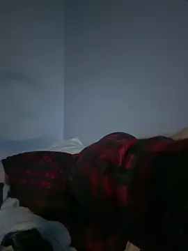 cloudy couple444 online show from December 2024 02:35:01 AM