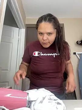 Snapshot of Dnasty408 chatting on September 2025 01:22:01 AM Dnasty408 online show from September 2025 01:22:01 AM