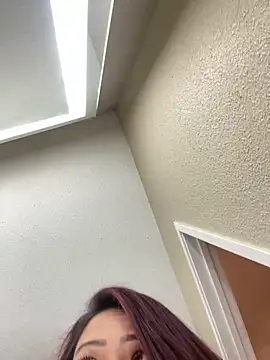 Snapshot of Dnasty408 chatting on November 2025 03:17:01 AM Dnasty408 online show from November 2025 03:17:01 AM