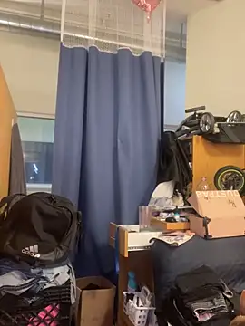 Snapshot of Dnasty408 chatting on February 2026 03:04:01 AM Dnasty408 online show from February 2026 03:04:01 AM