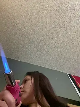 Snapshot of Dnasty408 chatting on March 2026 03:16:01 PM Dnasty408 online show from March 2026 03:16:01 PM