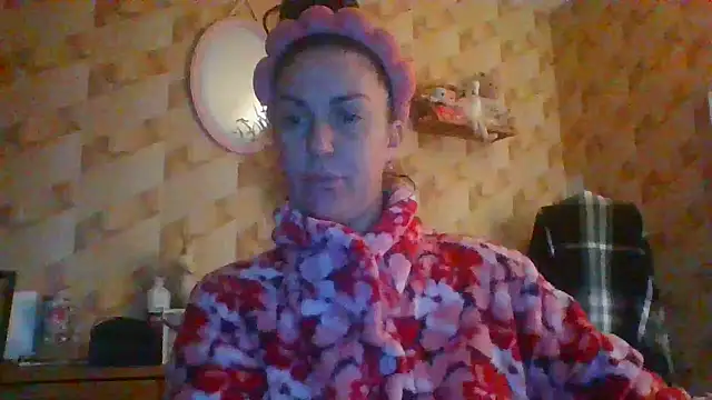 BELLAMORGANE1 online show from December 2024 04:41:01 PM