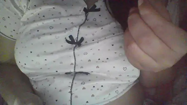 eriroyr online show from March 2025 07:17:01 PM