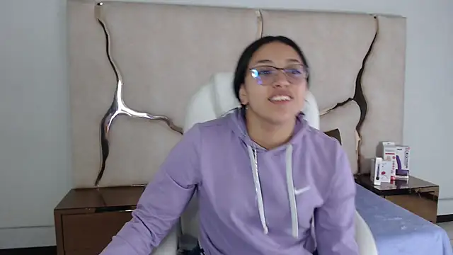 IsabellRodriguez18 online show from March 2025 04:13:01 AM