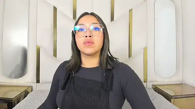 IsabellRodriguez18 online show from February 2026 03:07:01 AM