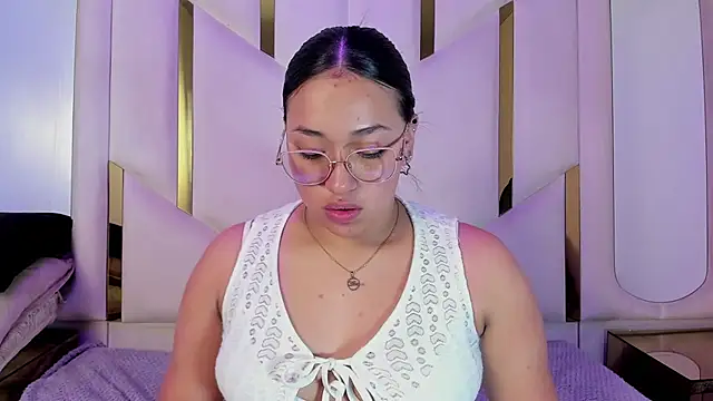 IsabellRodriguez18 online show from March 2026 03:23:01 AM