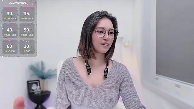 Natasha2025 online show from January 2025 05:34:01 PM