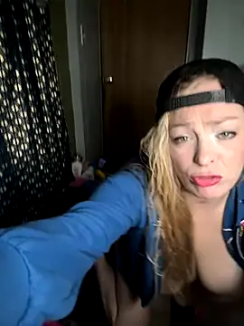 kayNkris online show from November 2025 12:50:02 PM