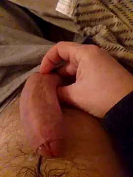 Snapshot of MaxiFabry chatting on February 2025 08:48:02 PM MaxiFabry online show from February 2025 08:48:02 PM