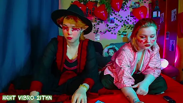 TrickyKitsune online show from February 2026 04:04:02 PM