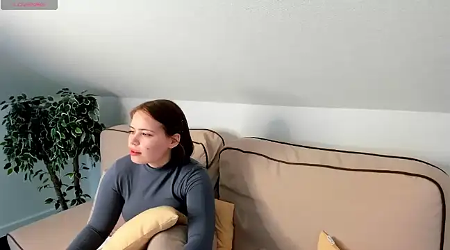 EricaElliott online show from February 2025 09:11:01 AM