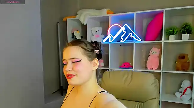 EricaElliott online show from February 2025 04:09:02 AM