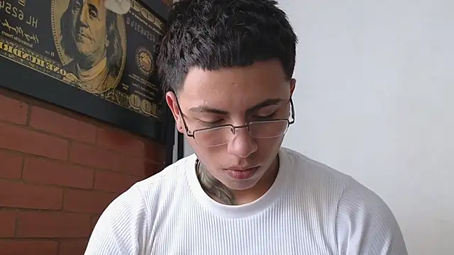 Thiago x Sahara online show from January 2025 03:39:02 PM