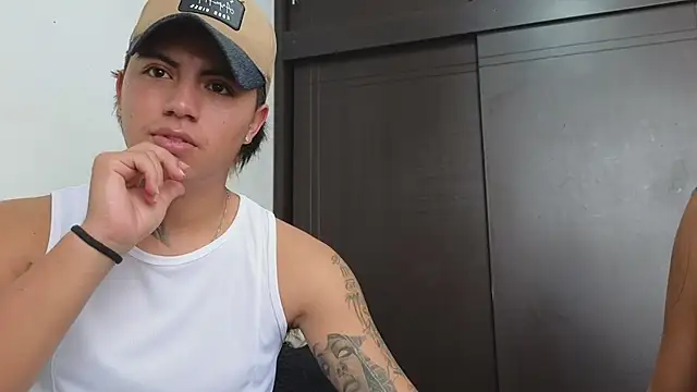 Thiago x Sahara online show from February 2025 02:54:02 PM