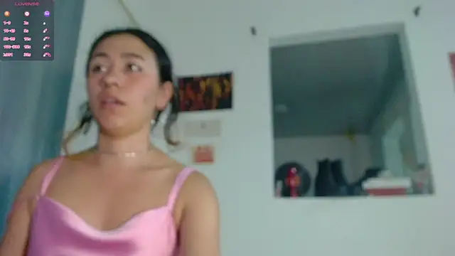 Snapshot of Maam_Ine chatting on November 2025 12:42:02 AM Maam Ine online show from November 2025 12:42:02 AM